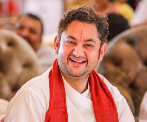 acharya shri pundarik goswami