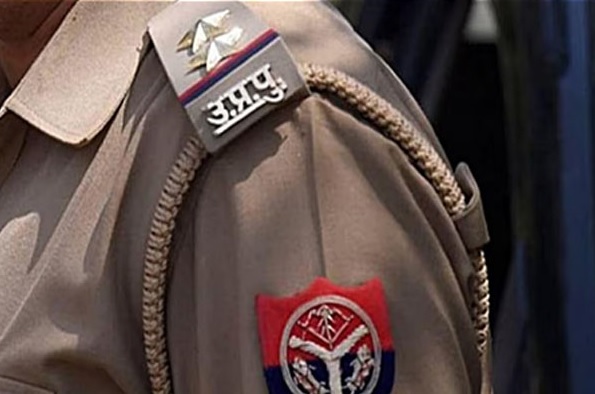 up-police-11-suspended